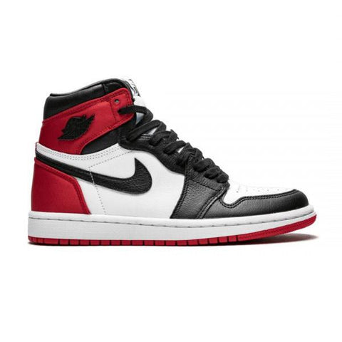 Jordan 1 Retro High Satin Black Toe